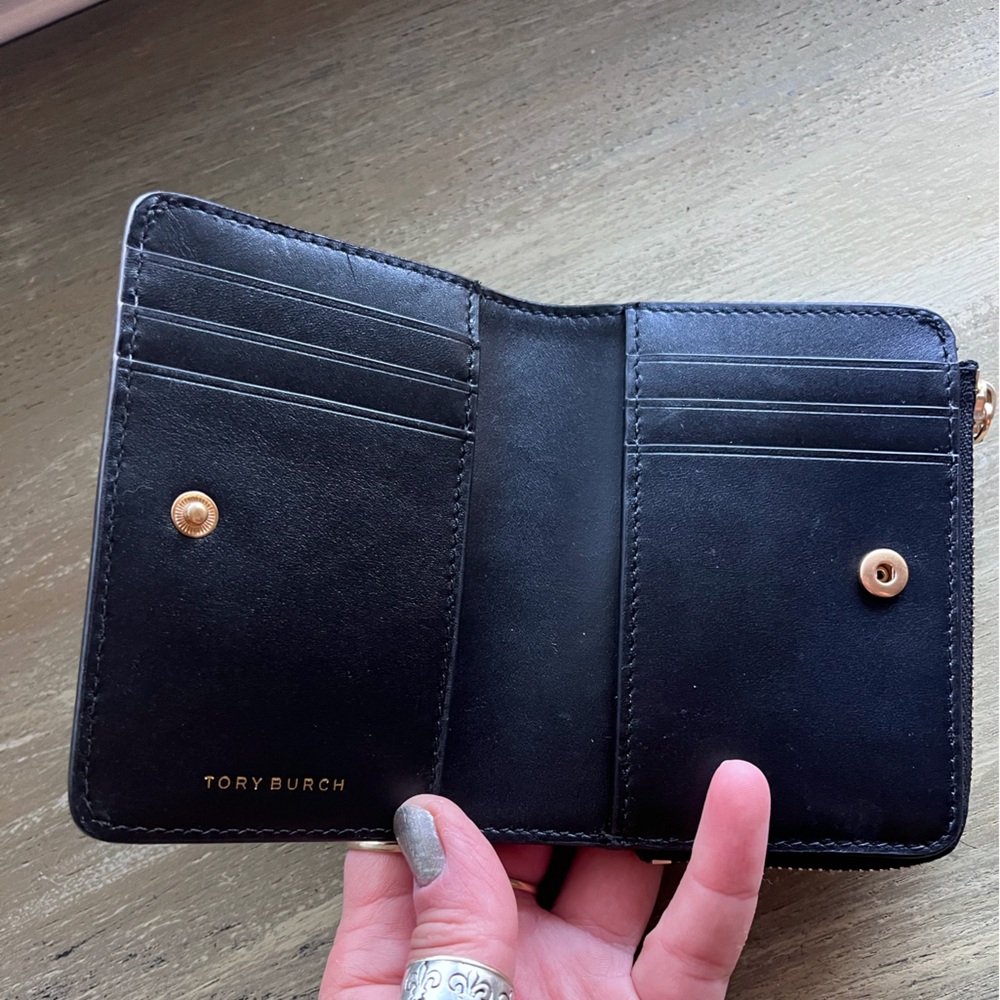 Tory Burch- MCGRAW BI-FOLD WALLET - Picture 4 of 4